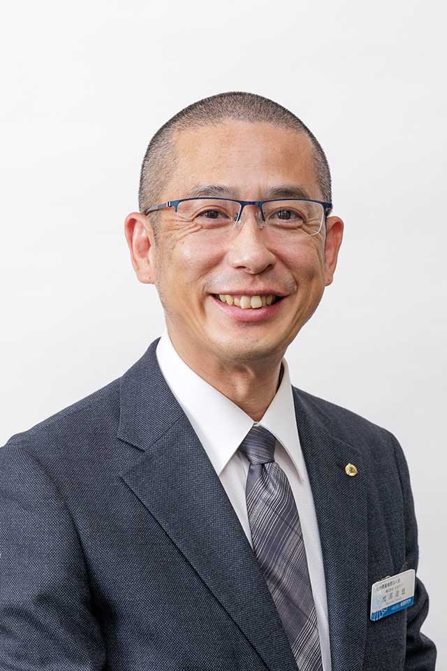 会長　渡部達也